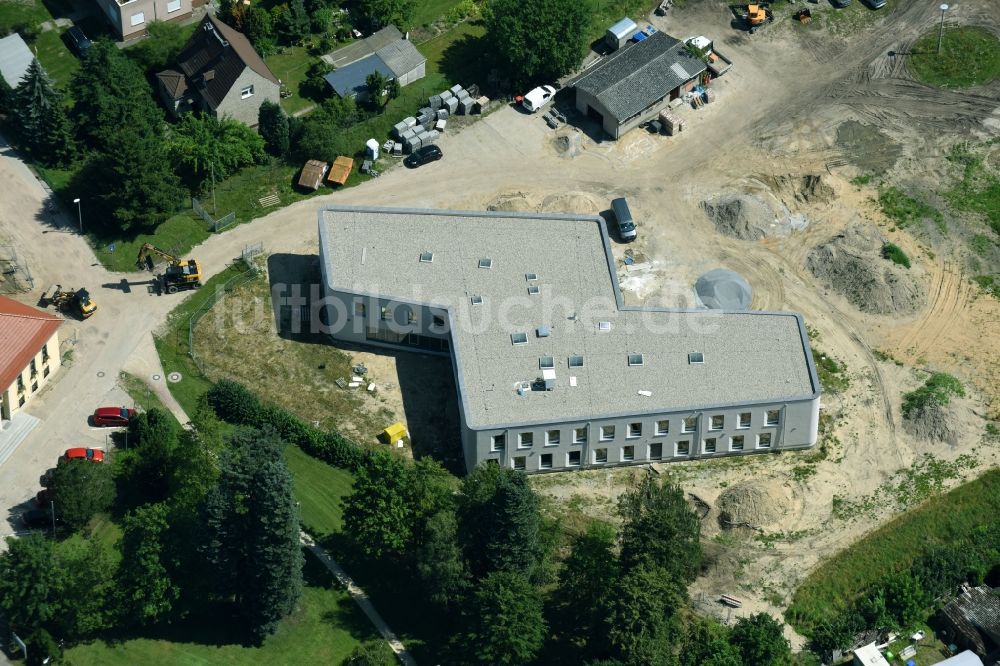 Luftbild Fredersdorf-Vogelsdorf - Neubau- Baustelle Verwaltungsgebäude der staatlichen Behörde Verwaltungsgebäudes der Gemeinde Fredersdorf-Vogelsdorf Am Rathaus im Ortsteil Fredersdorf in Fredersdorf-Vogelsdorf im Bundesland Brandenburg, Deutschland