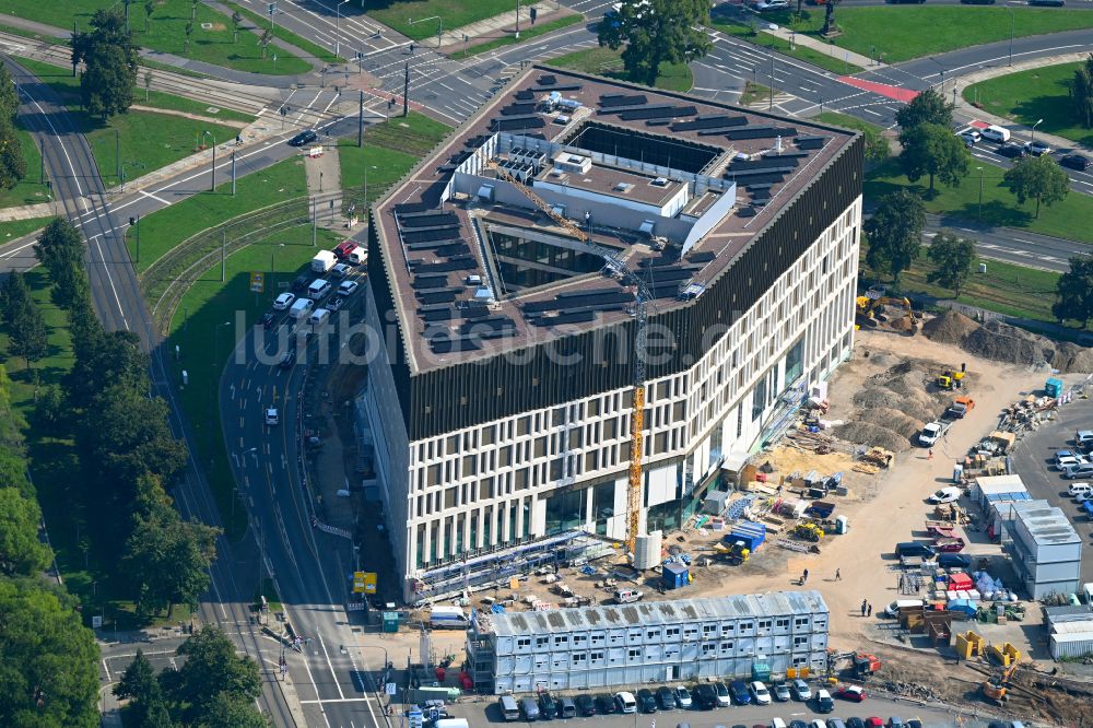 Dresden aus der Vogelperspektive: Neubau- Baustelle Verwaltungsgebäude der staatlichen Behörde Verwaltungszentrum am Ferdinandplatz in Dresden im Bundesland Sachsen, Deutschland