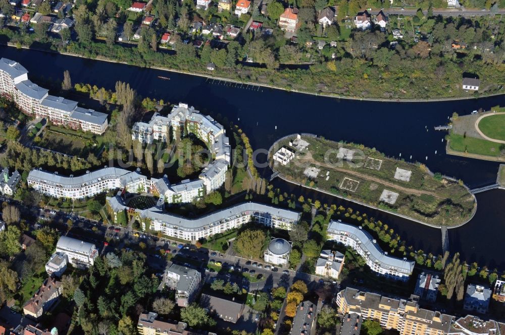 Luftbild Berlin - Neubau- Baustelle zum Wohngebiet der Mehrfamilienhaussiedlung am Tegeler Hafen im Ortsteil Reinickendorf in Berlin, Deutschland