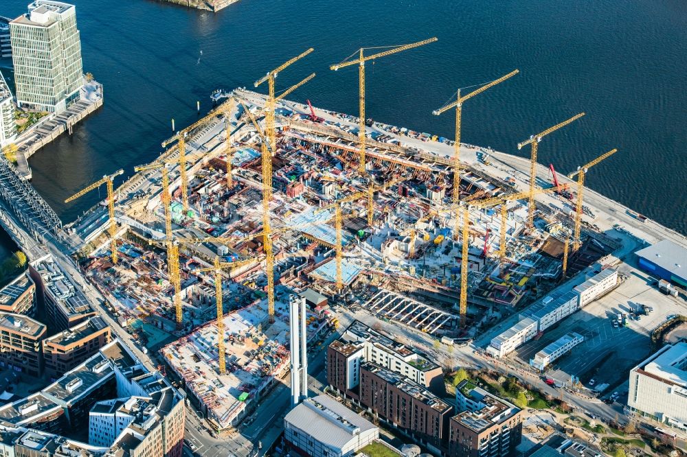 Luftbild Hamburg - Neubau Überseequartier am Chicagokai in der Hafencity in Hamburg, Deutschland