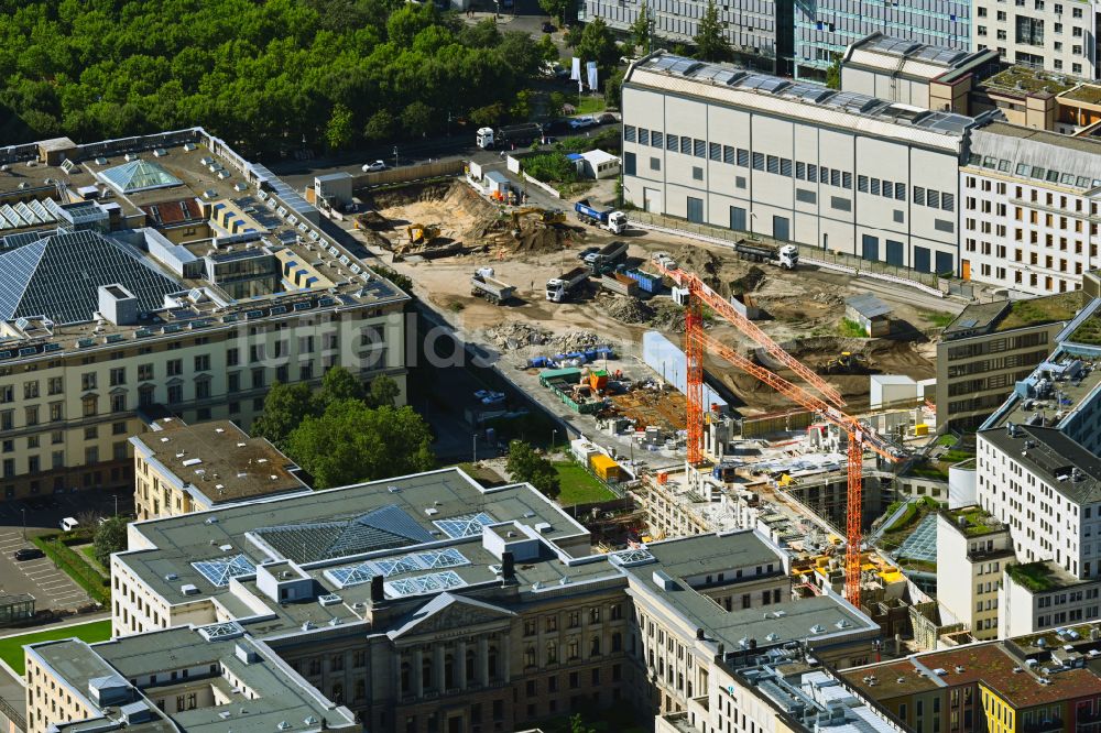 Luftbild Berlin - Neubau eines Besucherzentrums am Verwaltungsgebäude der staatlichen Behörde Bundesrat in Berlin, Deutschland