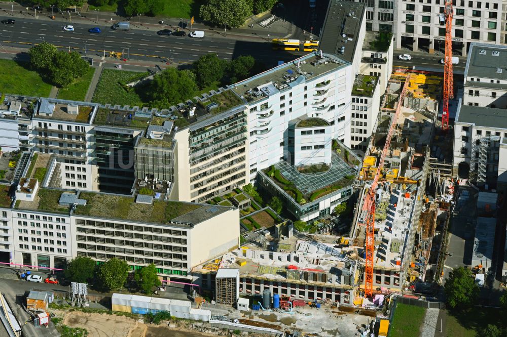 Luftaufnahme Berlin - Neubau eines Besucherzentrums am Verwaltungsgebäude der staatlichen Behörde Bundesrat in Berlin, Deutschland