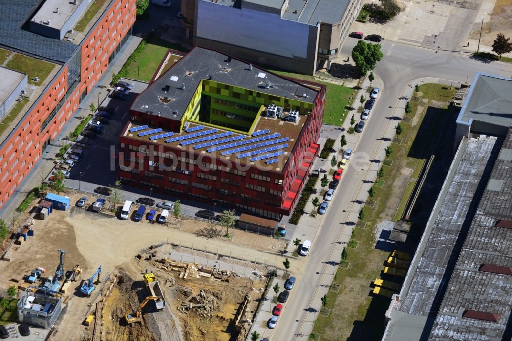 Leipzig aus der Vogelperspektive: Neubau des BioCube der Leipziger Gewerbehof Gesellschaft an der BIO CITY LEIPZIG am Areal des Alten Messegelände Leipzig im Bundesland Sachsen