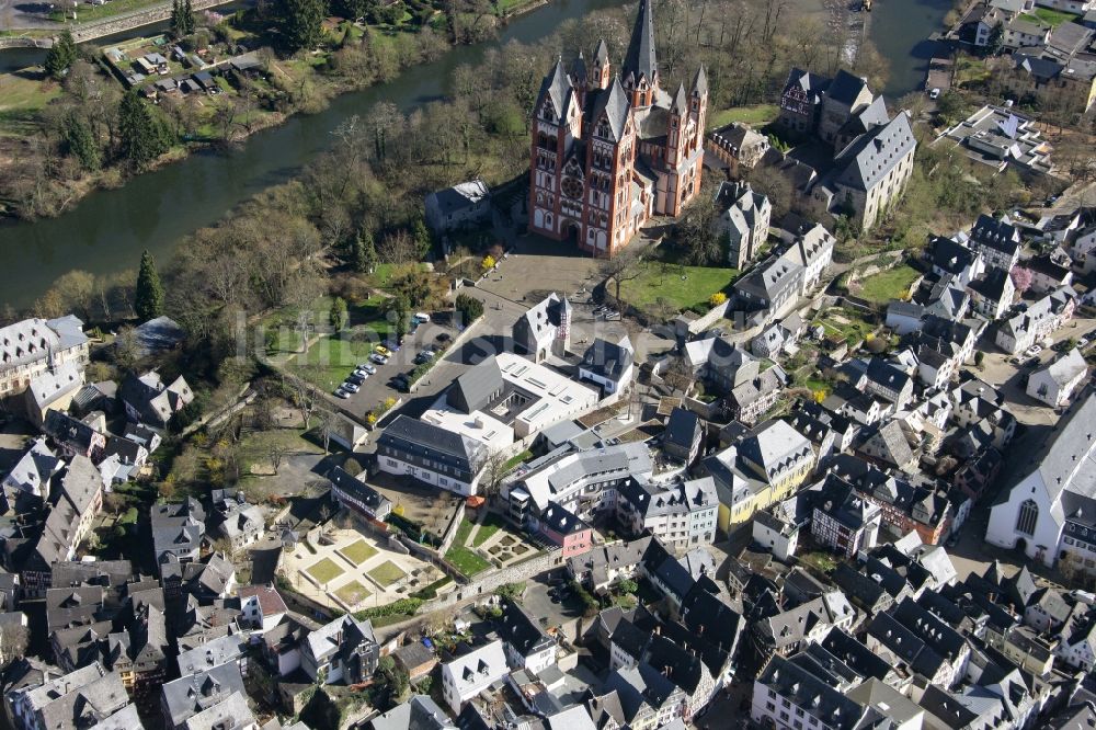 Limburg an der Lahn von oben - Neubau der bischöflichen Residenz am Limburger Dom in Limburg im Bundesland Hessen