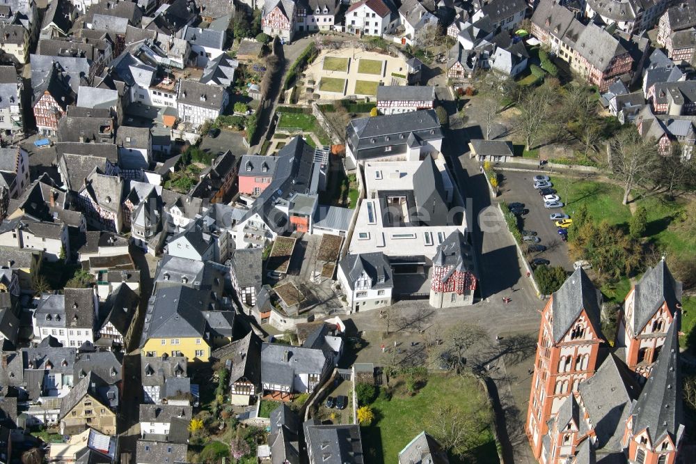 Limburg an der Lahn aus der Vogelperspektive: Neubau der bischöflichen Residenz am Limburger Dom in Limburg im Bundesland Hessen