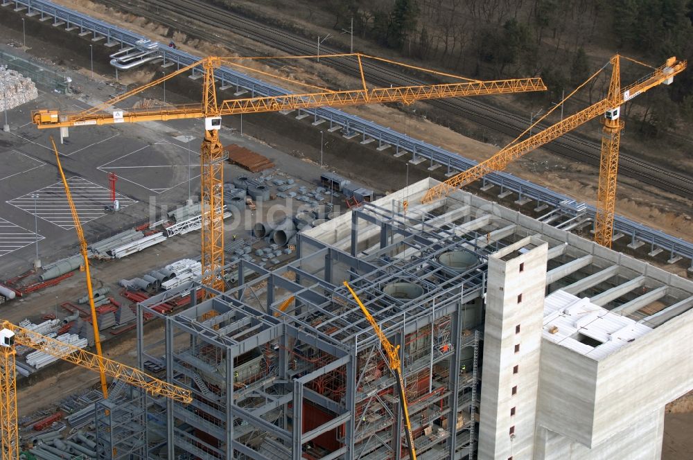 Eisenhüttenstadt von oben - Neubau des Blockheizkraftwerk - regionalen Heizkraftwerkes der Propower GmbH in Eisenhüttenstadt im Bundesland Brandenburg, Deutschland