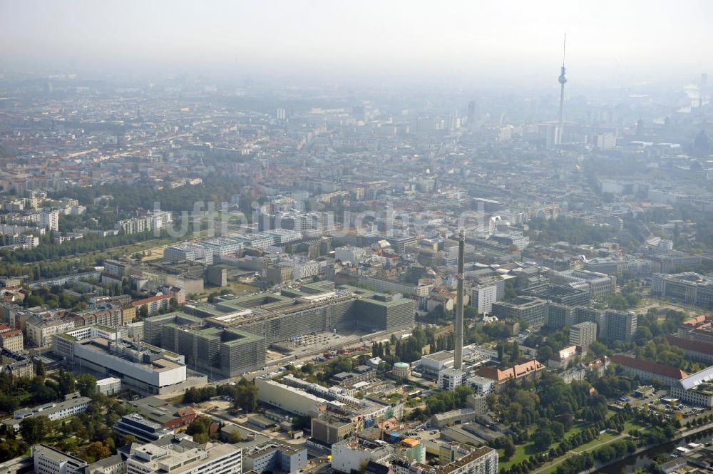 Berlin Mitte von oben - Neubau der BND-Zentrale in Berlin-Mitte an der Chausseestraße