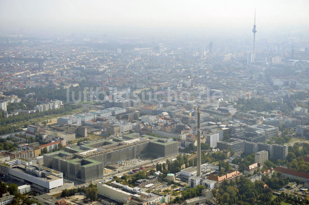 Berlin Mitte aus der Vogelperspektive: Neubau der BND-Zentrale in Berlin-Mitte an der Chausseestraße