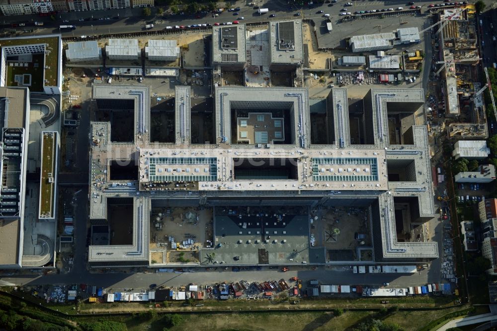 Luftbild Berlin - Neubau der BND-Zentrale in Berlin-Mitte an der Chausseestraße in der Hauptstadt