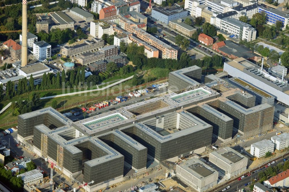 Berlin von oben - Neubau der BND-Zentrale in Berlin-Mitte an der Chausseestraße in der Hauptstadt