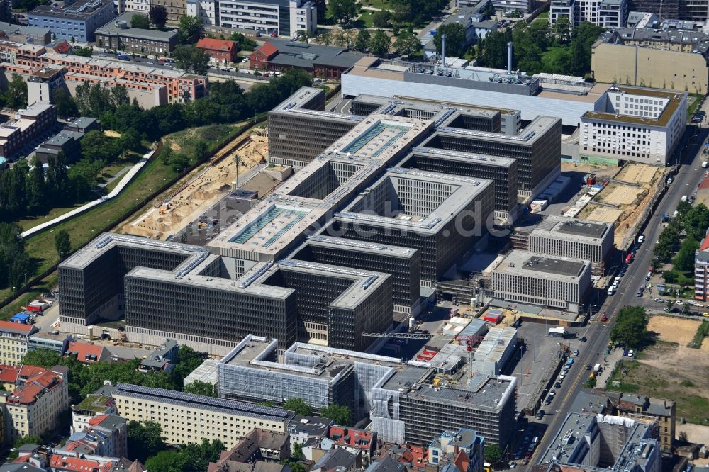 Luftaufnahme Berlin - Neubau der BND-Zentrale in Berlin-Mitte an der Chausseestraße in der Hauptstadt Berlin