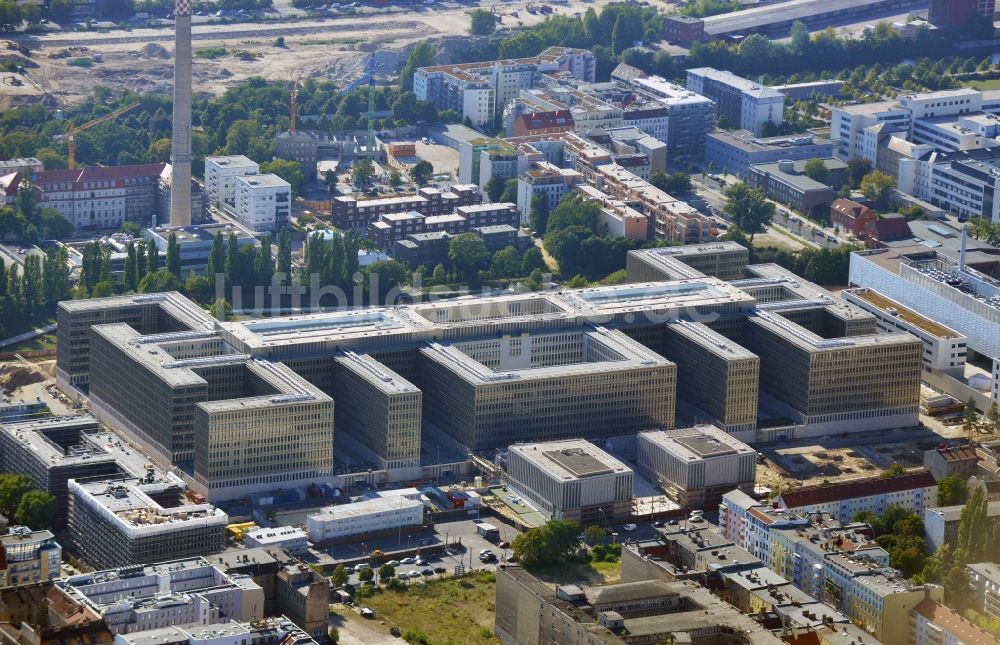 Berlin von oben - Neubau der BND-Zentrale in Berlin-Mitte an der Chausseestraße in der Hauptstadt Berlin