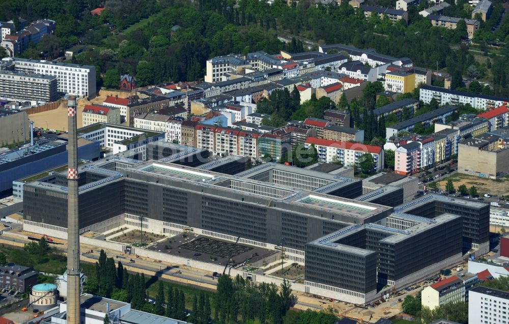 Berlin von oben - Neubau der BND-Zentrale in Berlin-Mitte an der Chausseestraße in der Hauptstadt Berlin