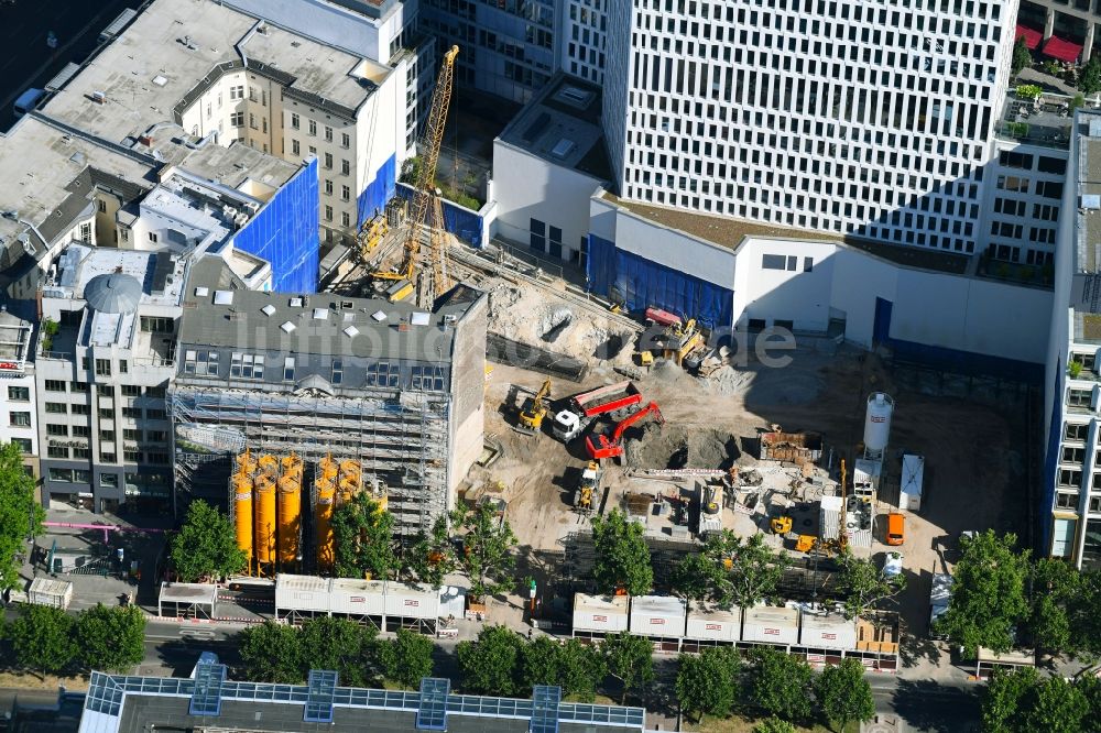 Berlin von oben - Neubau eines Büro- und Geschäftshaus- Komplexes Gloria Berlin am Kurfürstendamm im Ortsteil Charlottenburg in Berlin, Deutschland