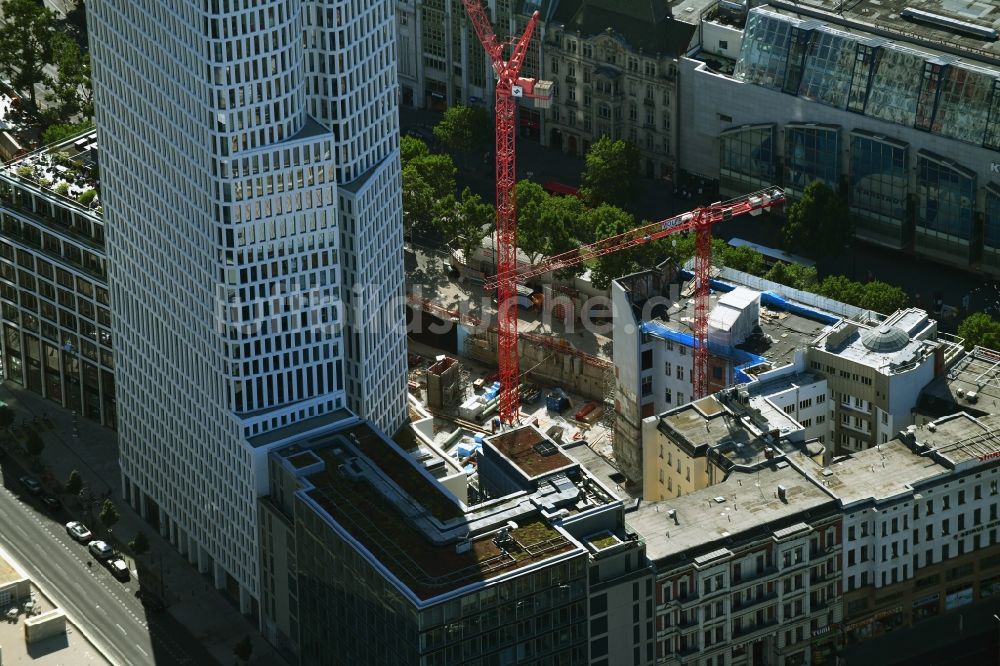 Luftbild Berlin - Neubau eines Büro- und Geschäftshaus- Komplexes Gloria Berlin am Kurfürstendamm im Ortsteil Charlottenburg in Berlin, Deutschland