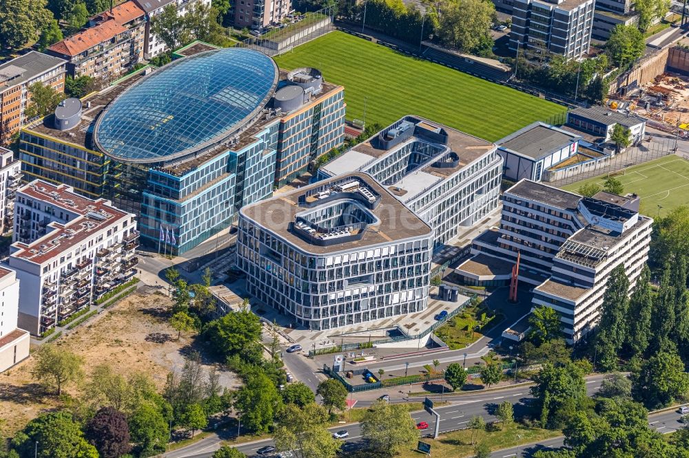 Düsseldorf von oben - Neubau eines Büro- und Geschäftshauses der Becken Holding GmbH in Düsseldorf im Bundesland Nordrhein-Westfalen, Deutschland