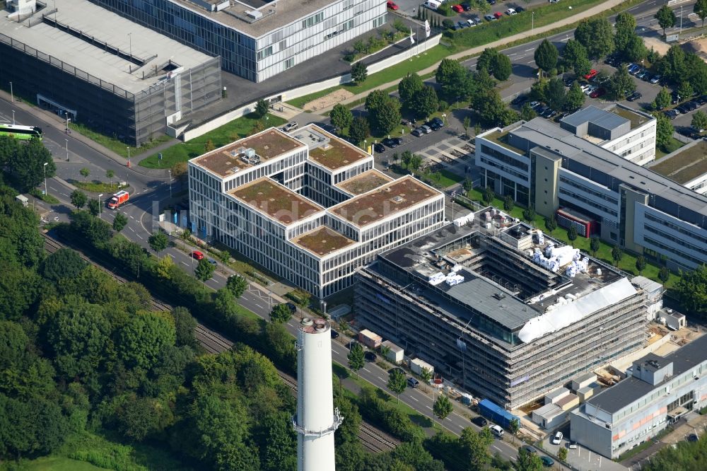 Bonn aus der Vogelperspektive: Neubau eines Büro- und Geschäftshauses Bonnjour der CODIC Development GMBH zwischen Baunscheidtstraße und Oscar-Romero-Allee in Bonn im Bundesland Nordrhein-Westfalen, Deutschland