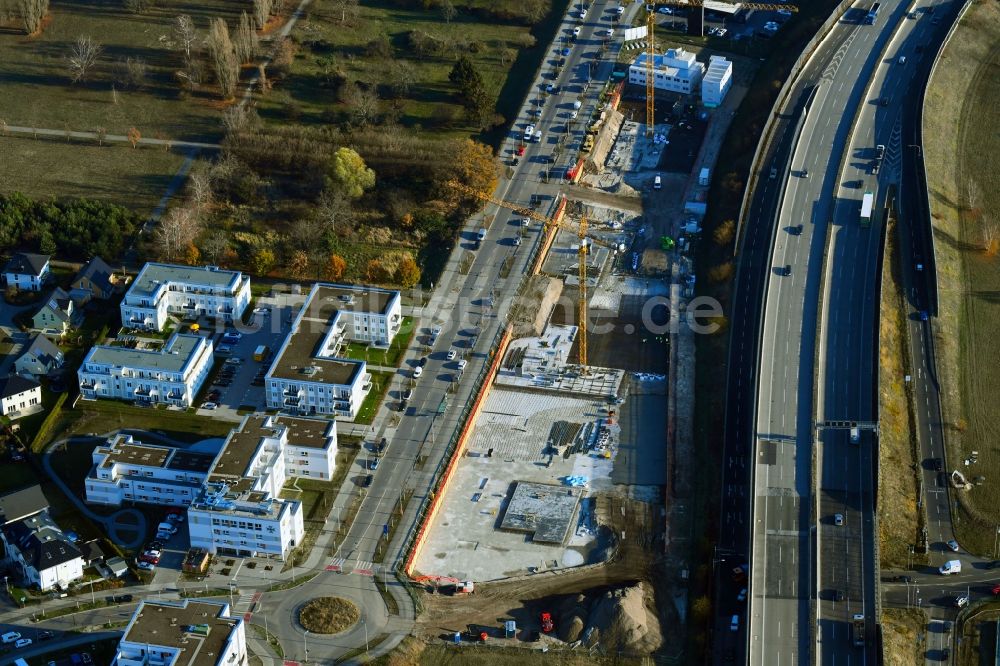 Luftaufnahme Berlin - Neubau eines Büro- und Geschäftshauses Brain Box Berlin in Berlin-Adlershof, Deutschland