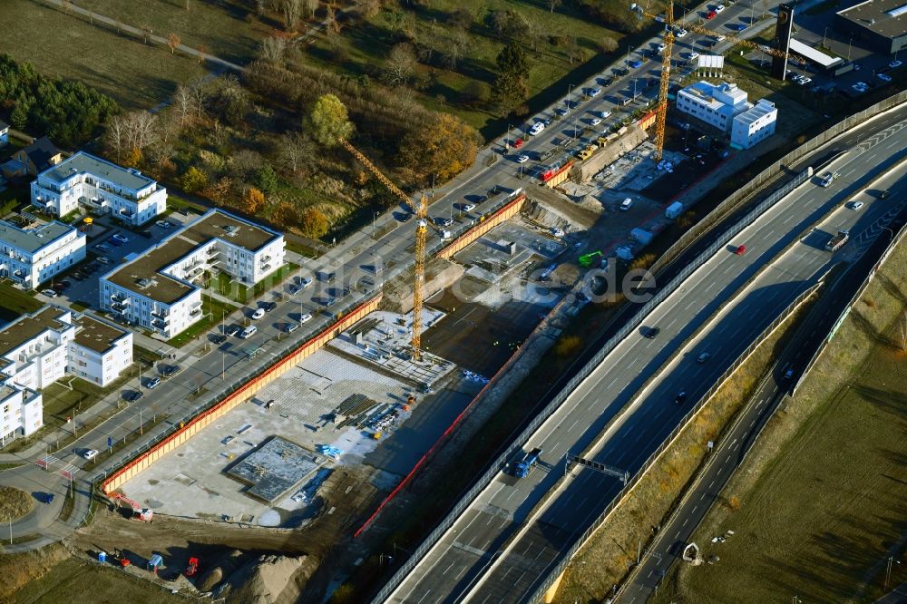 Berlin aus der Vogelperspektive: Neubau eines Büro- und Geschäftshauses Brain Box Berlin in Berlin-Adlershof, Deutschland