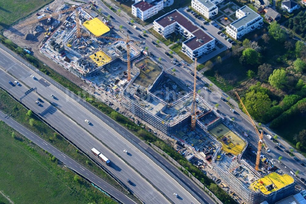 Luftaufnahme Berlin - Neubau eines Büro- und Geschäftshauses Brain Box Berlin in Berlin-Adlershof, Deutschland