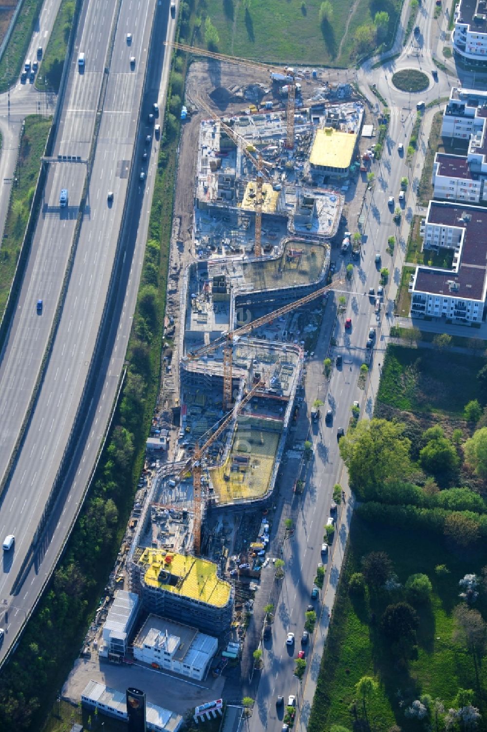 Berlin von oben - Neubau eines Büro- und Geschäftshauses Brain Box Berlin in Berlin-Adlershof, Deutschland