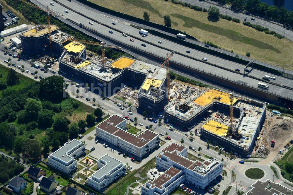 Berlin von oben - Neubau eines Büro- und Geschäftshauses Brain Box Berlin in Berlin-Adlershof, Deutschland