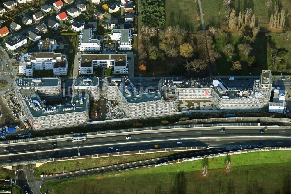 Luftaufnahme Berlin - Neubau eines Büro- und Geschäftshauses Brain Box Berlin in Berlin-Adlershof, Deutschland