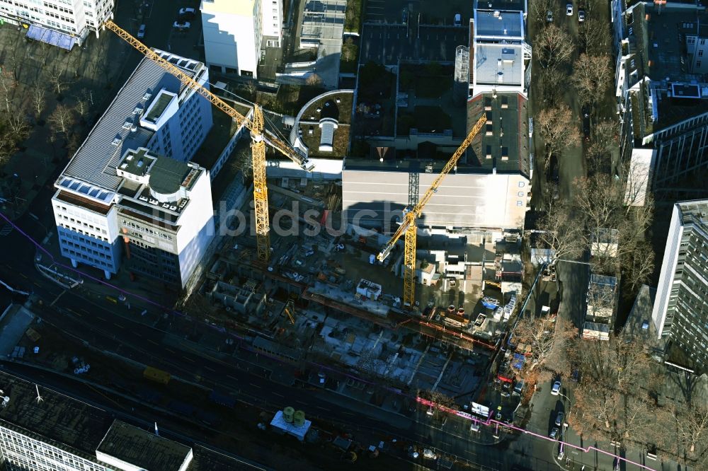 Berlin aus der Vogelperspektive: Neubau eines Büro- und Geschäftshauses des Bundesvorstandes des Gewerkschaftsbund DGB im Ortsteil Schöneberg in Berlin, Deutschland