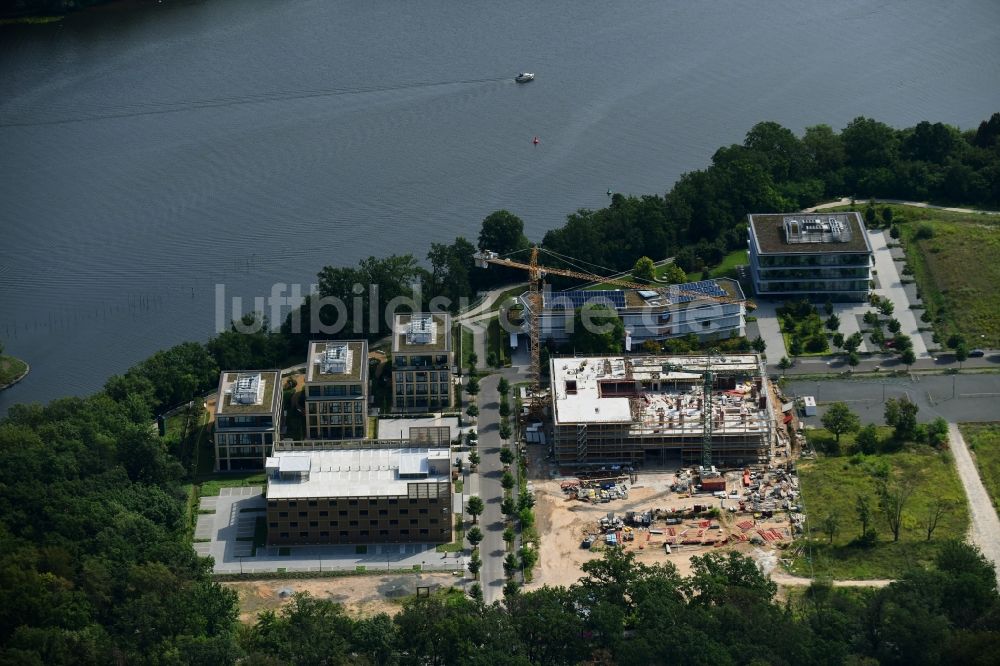 Potsdam aus der Vogelperspektive: Neubau eines Büro- und Geschäftshauses Cube³ | THINK CAMPUS der Jungfernsee Baumanagement GmbH in Potsdam im Bundesland Brandenburg, Deutschland