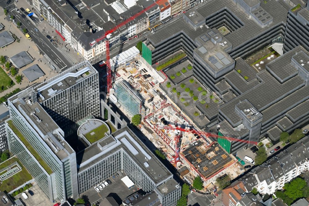 Düsseldorf von oben - Neubau eines Büro- und Geschäftshauses am Fürstenwall - Friedrichstraße in Düsseldorf im Bundesland Nordrhein-Westfalen, Deutschland