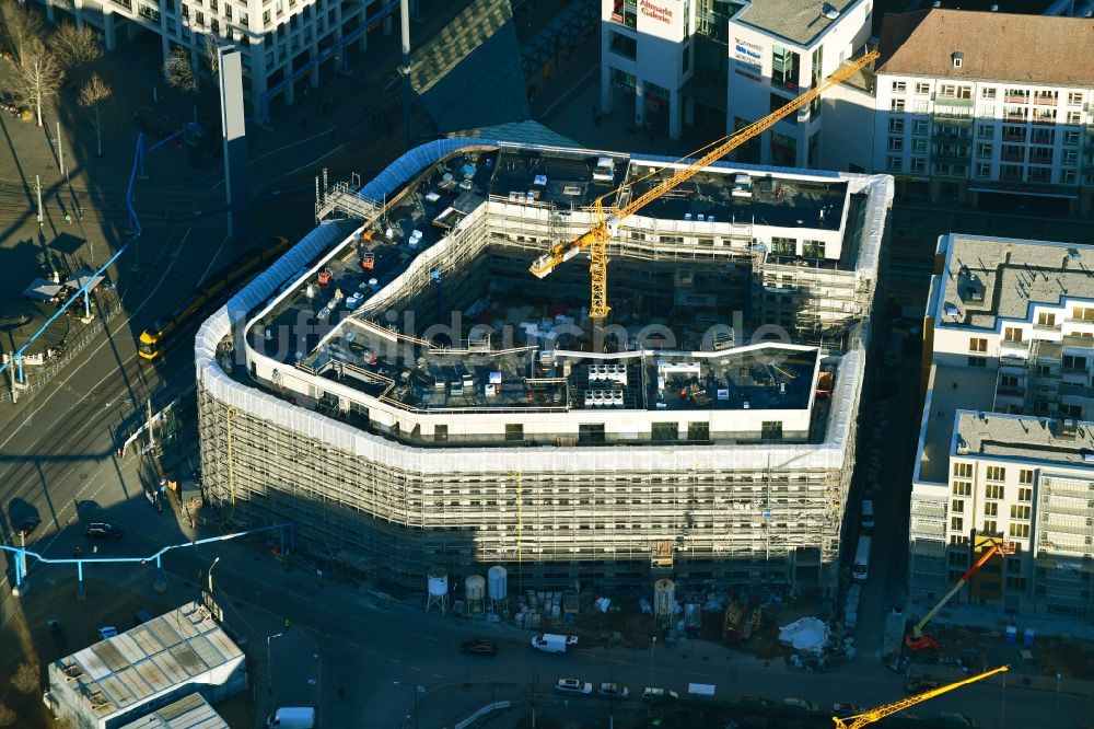 Dresden aus der Vogelperspektive: Neubau eines Büro- und Geschäftshauses Haus Postplatz im Ortsteil Wilsdruffer Vorstadt in Dresden im Bundesland Sachsen, Deutschland