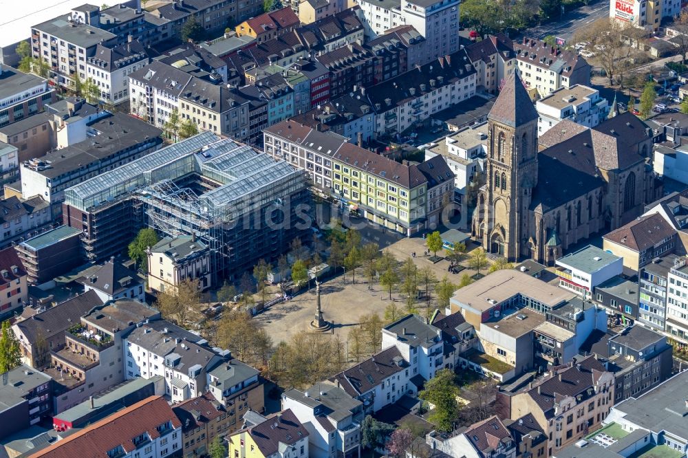 Oberhausen aus der Vogelperspektive: Neubau eines Büro- und Geschäftshauses Jobcenter Oberhausen in Oberhausen im Bundesland Nordrhein-Westfalen, Deutschland