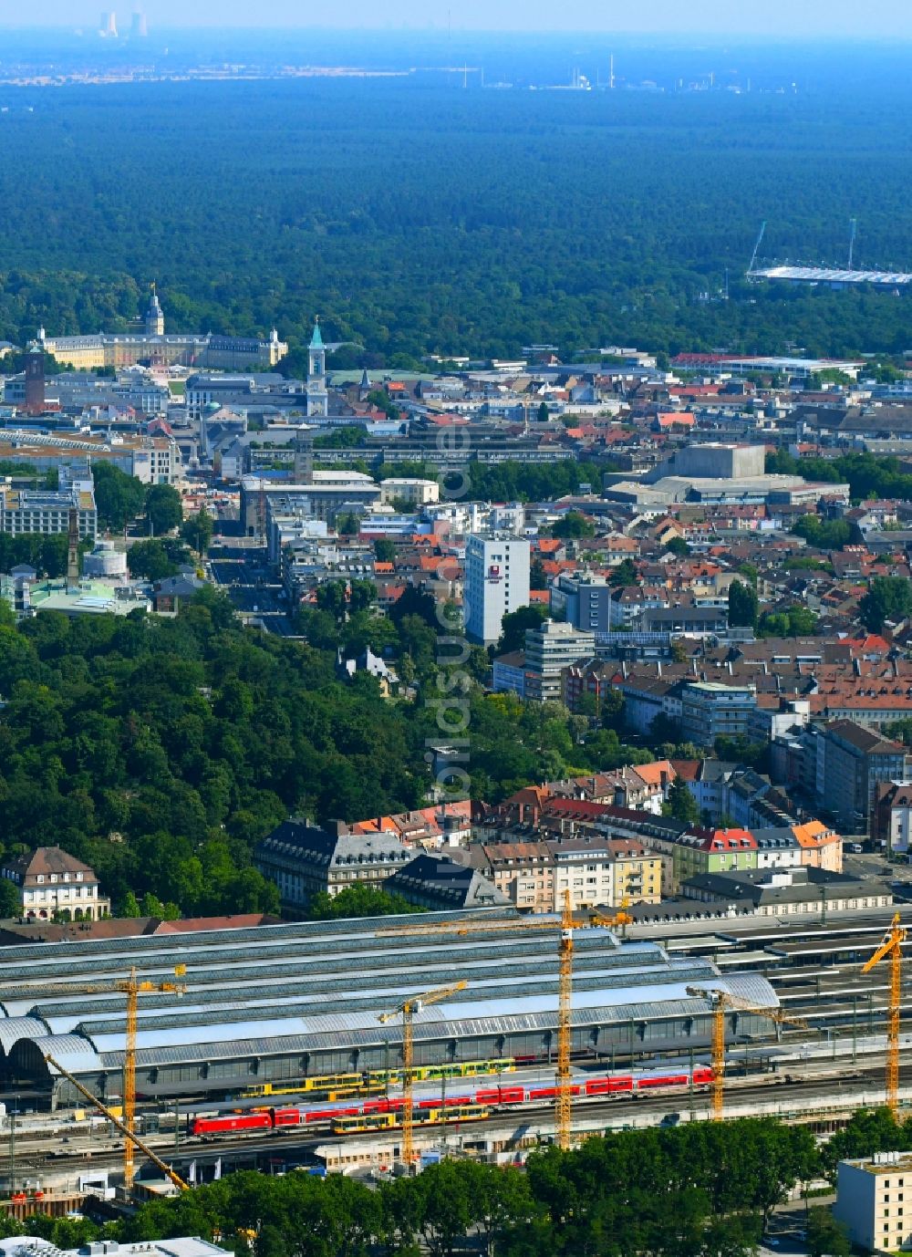 Luftbild Karlsruhe - Neubau eines Büro- und Geschäftshauses in Karlsruhe im Bundesland Baden-Württemberg, Deutschland