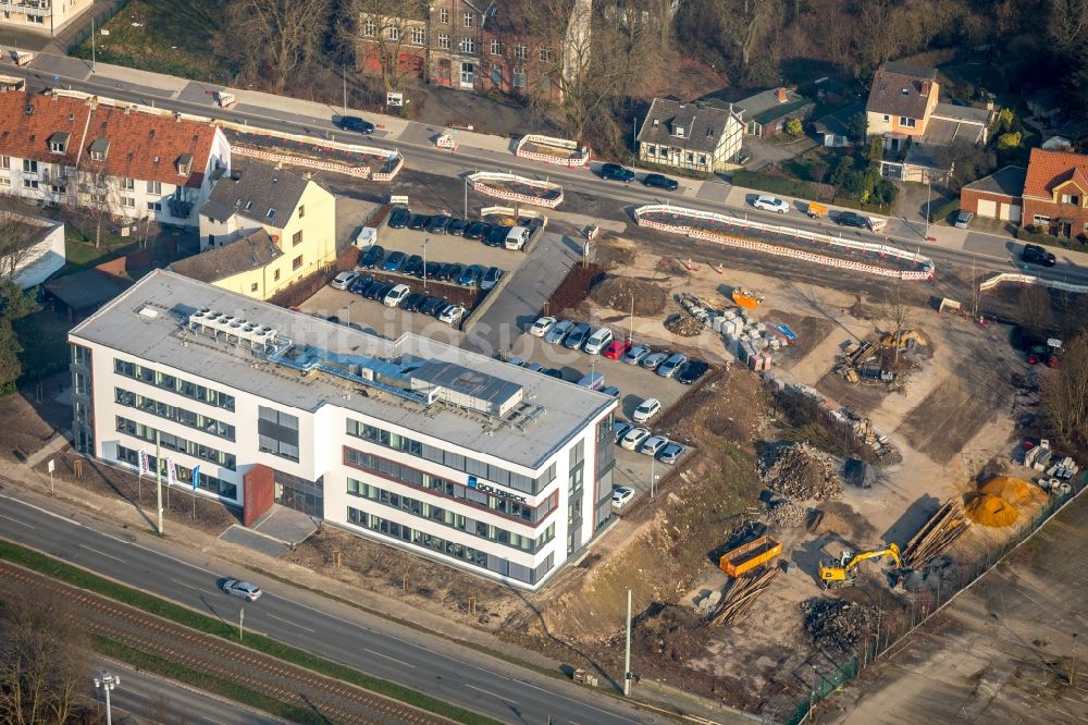 Luftaufnahme Bochum - Neubau eines Büro- und Geschäftshauses office 51°7 der Goldbeck West GmbH im Ortsteil Laer in Bochum im Bundesland Nordrhein-Westfalen, Deutschland