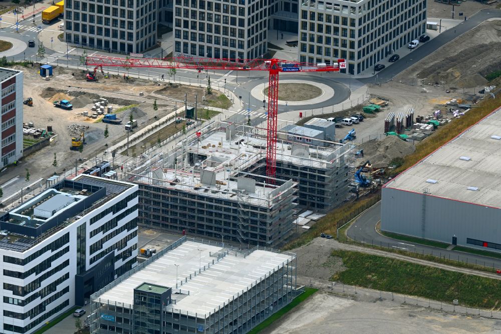 Bochum aus der Vogelperspektive: Neubau eines Büro- und Geschäftshauses im Ortsteil Laer in Bochum im Bundesland Nordrhein-Westfalen, Deutschland