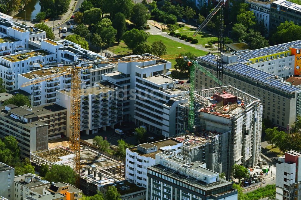 Luftaufnahme Berlin - Neubau eines Büro- und Geschäftshauses im Ortsteil Tiergarten in Berlin, Deutschland