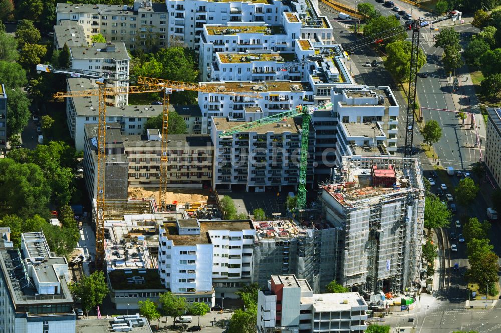 Luftaufnahme Berlin - Neubau eines Büro- und Geschäftshauses im Ortsteil Tiergarten in Berlin, Deutschland