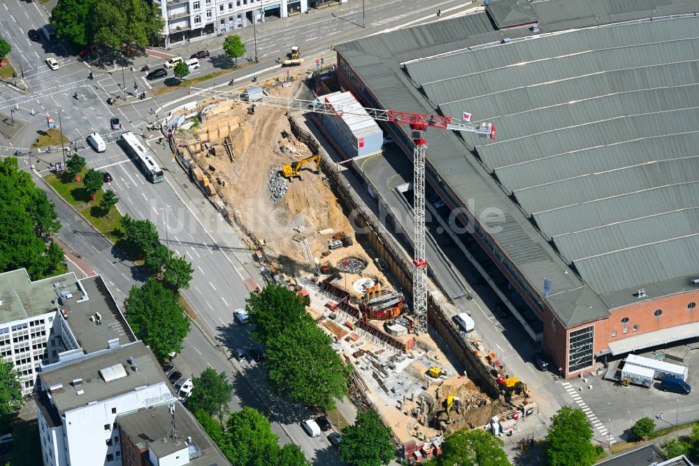 Hamburg aus der Vogelperspektive: Neubau eines Büro- und Geschäftshauses Paulinhaus im Ortsteil Sankt Pauli in Hamburg, Deutschland