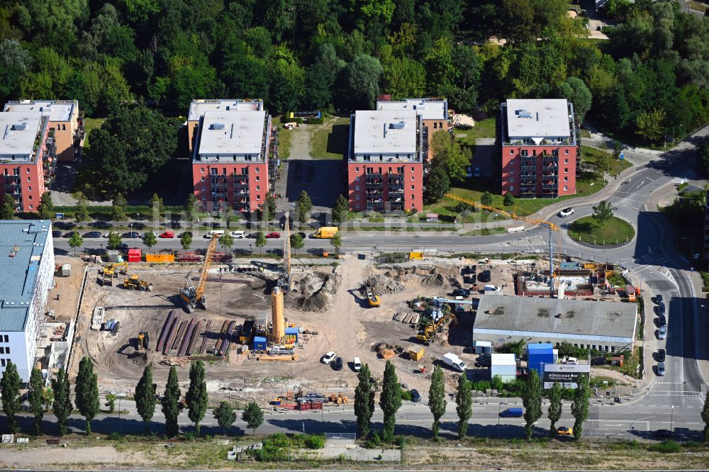 Luftaufnahme Potsdam - Neubau eines Büro- und Geschäftshauses in Potsdam im Bundesland Brandenburg, Deutschland