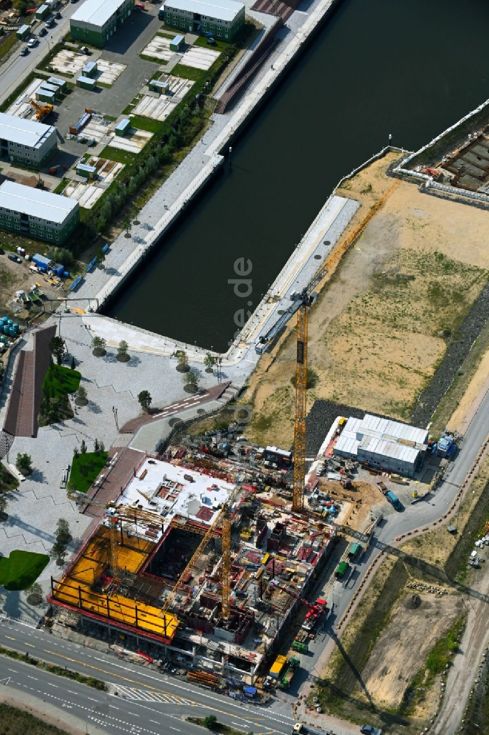 Luftbild Hamburg - Neubau eines Büro- und Geschäftshauses des Projekts EDGE HafenCity am Amerigo-Vespucci-Platz in Hamburg, Deutschland