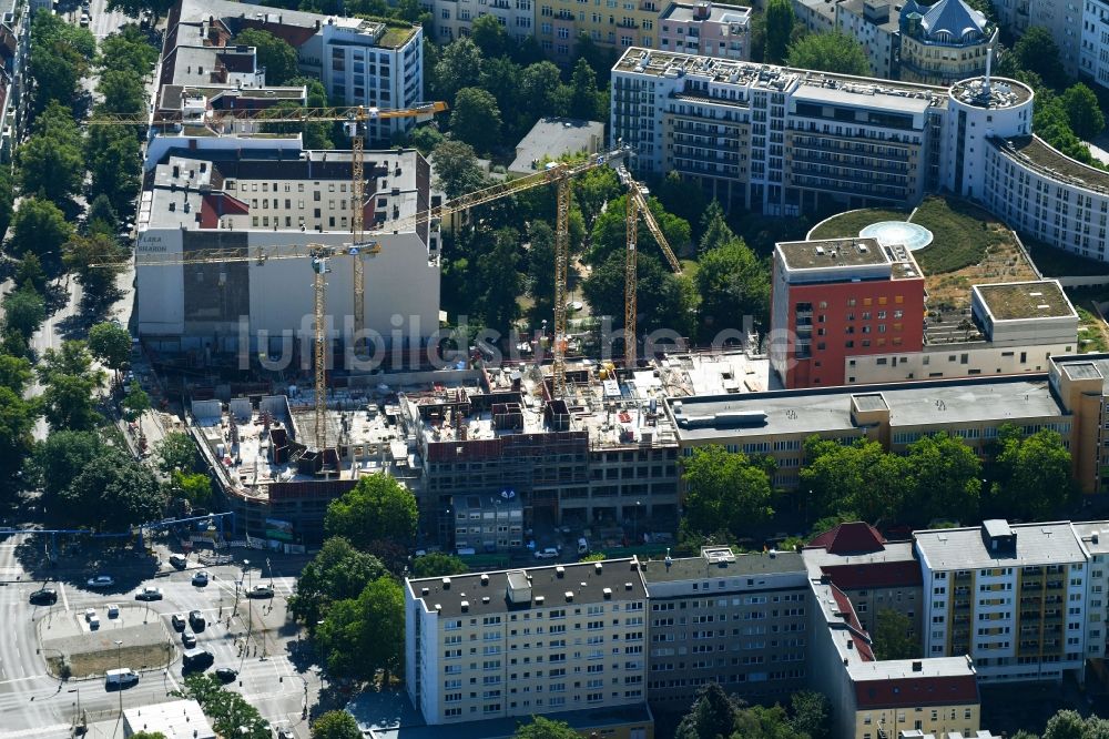 Berlin aus der Vogelperspektive: Neubau eines Büro- und Geschäftshauses Quartier Bundesallee in Berlin, Deutschland