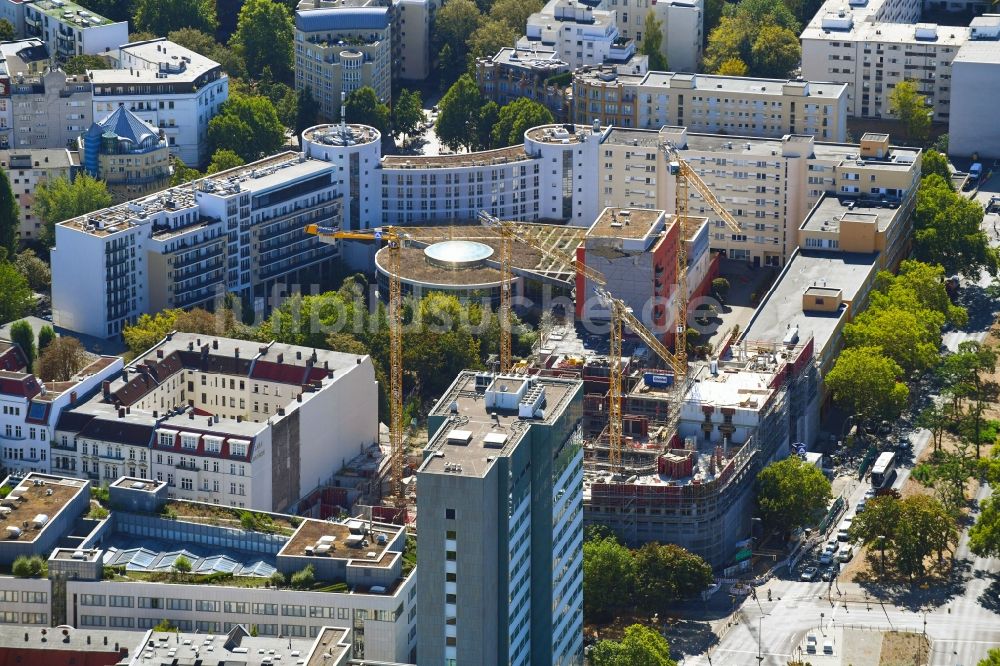 Berlin aus der Vogelperspektive: Neubau eines Büro- und Geschäftshauses Quartier Bundesallee in Berlin, Deutschland