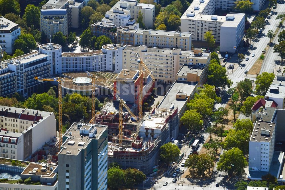 Luftbild Berlin - Neubau eines Büro- und Geschäftshauses Quartier Bundesallee in Berlin, Deutschland