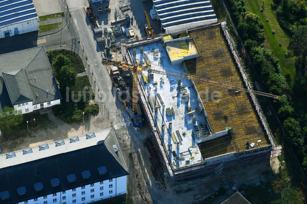 Luftaufnahme Rostock - Neubau eines Büro- und Geschäftshauses in Rostock im Bundesland Mecklenburg-Vorpommern, Deutschland