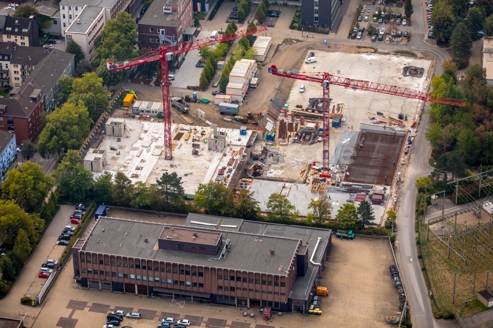 Essen aus der Vogelperspektive: Neubau eines Büro- und Geschäftshauses der RWE AG an der Altenessener Straße in Essen im Bundesland Nordrhein-Westfalen, Deutschland