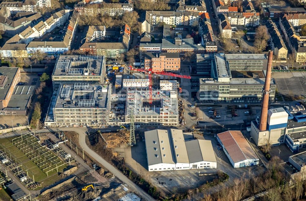 Essen von oben - Neubau eines Büro- und Geschäftshauses RWE Campus in Essen im Ortsteil Nordviertel im Bundesland Nordrhein-Westfalen, Deutschland