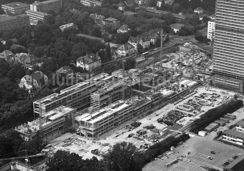 Luftaufnahme Bonn - Neubau eines Büro- und Geschäftshauses Schürmann-Bau an der Kurt-Schumacher-Straße im Ortsteil Gronau in Bonn im Bundesland Nordrhein-Westfalen, Deutschland