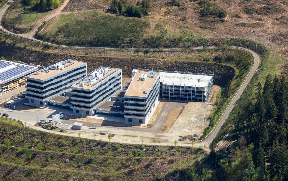 Siegen aus der Vogelperspektive: Neubau eines Büro- und Geschäftshauses Summit in Siegen im Bundesland Nordrhein-Westfalen, Deutschland