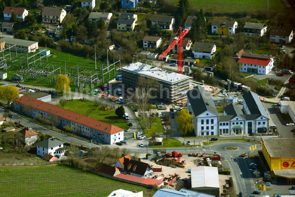 Würzburg aus der Vogelperspektive: Neubau eines Büro- und Geschäftshauses an der Unterdürrbacher Straße im Ortsteil Dürrbachau in Würzburg im Bundesland Bayern, Deutschland