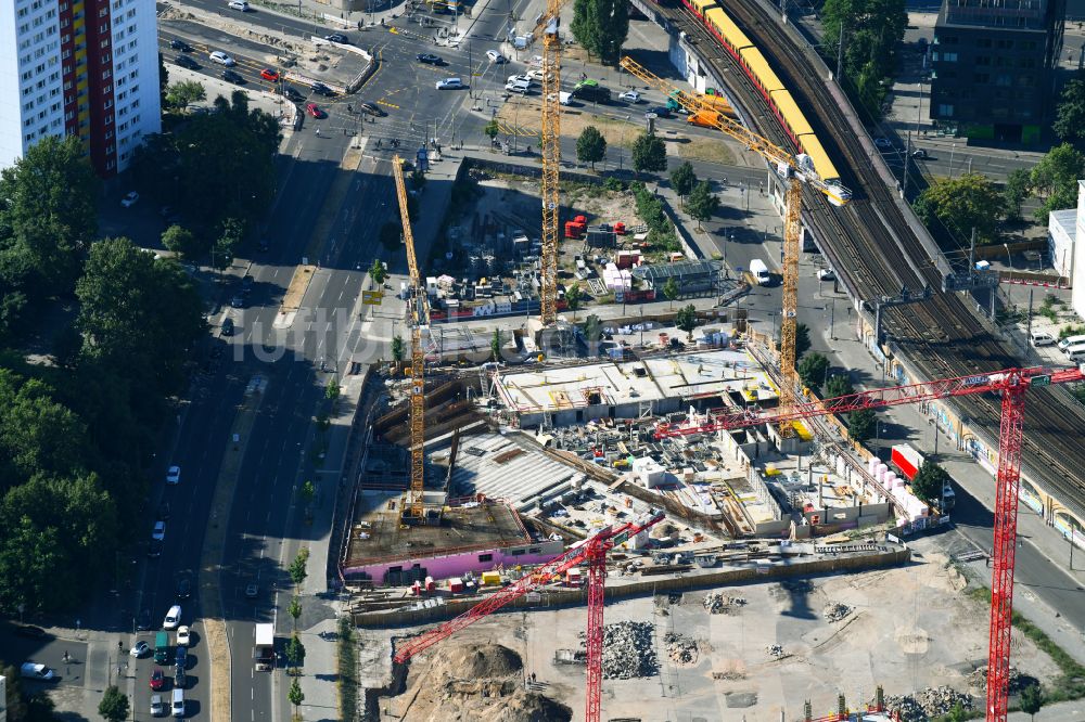 Berlin aus der Vogelperspektive: Neubau eines Büro- und Geschäftshauses VoltAir im Ortsteil Mitte in Berlin, Deutschland